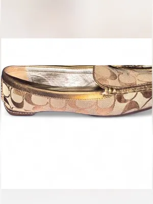 Coach Sheila Signature C Loafers 7.5 Preppy Quiet Luxury Cottagecore Workwear thumbnail 7