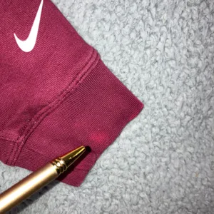 Nike Dri-FIT Hoodie‎ Women Medium Sparkle Logo Spell Out Swoosh Active Pullover thumbnail 8