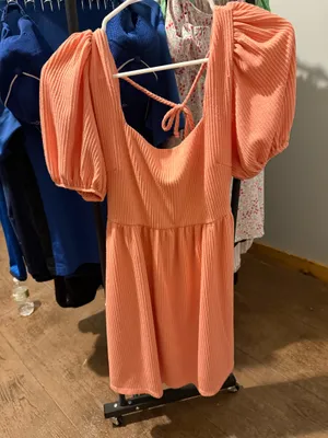 Altar’s State Coral Dress thumbnail 1