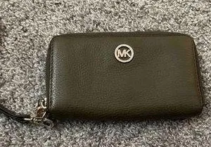 Michael Kors Wristlet Wallet thumbnail 1