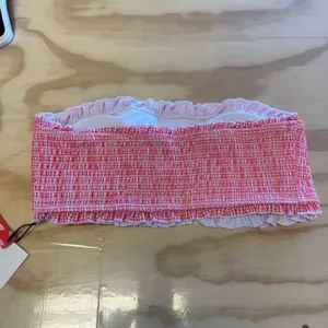 NWT CIDER Red Gingham Smocked Bandeau Swim Bikini Top Ruffle‎ Size L thumbnail 2