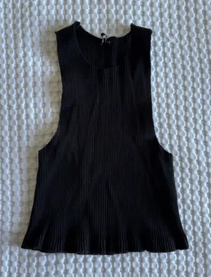 Zara Ribbed Cropped Halter Top thumbnail 1