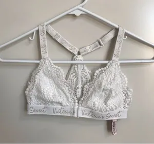 Victoria’s Secret Bralette thumbnail 1