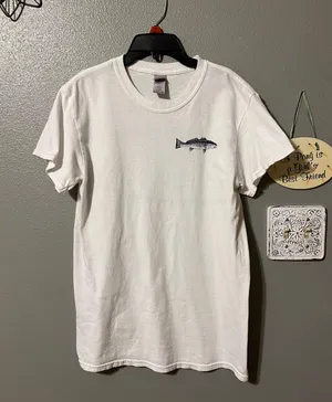 fish tee thumbnail 1