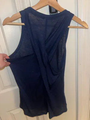 Workout tank w/cute twisted back thumbnail 2