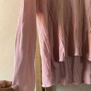 B.L.E.U. Soft Pink Top large thumbnail 3