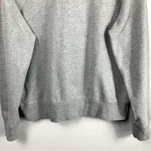 GAP Red & Black Plaid Logo Gray Crewneck Sweatshirt thumbnail 9