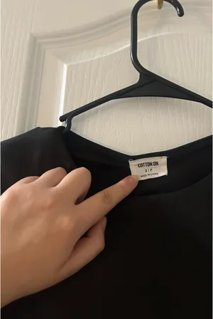 Cotton On Top Black Crop thumbnail 4
