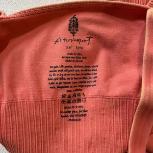Free People Movement Seamless Sports Bra XS Pink Coral Yoga Active Top thumbnail 4