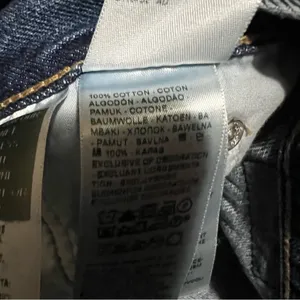 Levi’s Premium‎ 80’s Mom Jean High Rise Denim Jeans thumbnail 16
