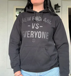 New England Sweatshirt Black Size L thumbnail 1