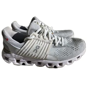 ON Womens Cloudswiftize Sneakers Shoes Size 8.5 Gray White Running Hiking thumbnail 4