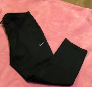 Nike Dri-Fit Running Capri thumbnail 1