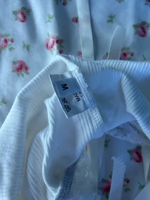 White Lace thumbnail 4