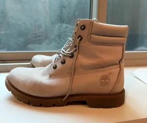 Women’s timberland winter boots  thumbnail 1