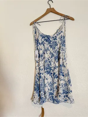 NWT reformation Esther dress thumbnail 8