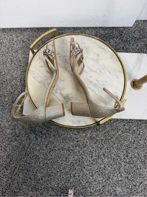 Jewel Badgley Mischka Sz 9W Gold Rhinestone Block Heel Sandals NWOT thumbnail 12