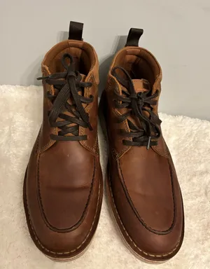 Men’s Clarks Boots Sz. thumbnail 1