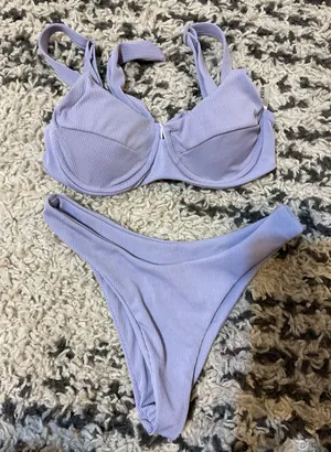 bikini thumbnail 1