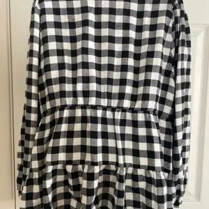 Torrid Checkered Black‎ and White Blouse thumbnail 2