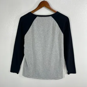 Ariat‎ REAL Women L Large Baseball Tee Shirt Grey Black Raglan Long Sleeve Logo thumbnail 3