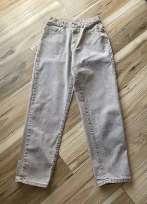 Vintage 89s LEE Riveted Mom Super High Rise Women’s Jeans thumbnail 1