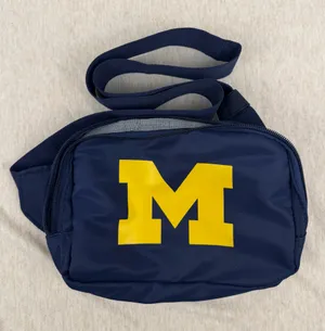 Michigan Wolverines AeroLOFT Belt Bag Crossbody Navy Maize Block M thumbnail 1