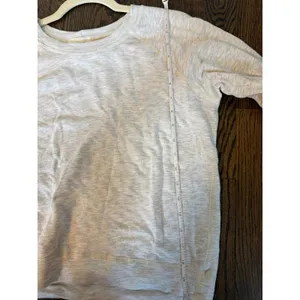 Monrow Women's Thin Heather Grey Pull Over Lightweight Sweatshirt Sz S thumbnail 9