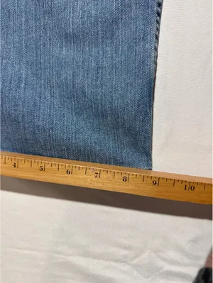Cabela's Casuals Classic Light Blue Denim Jeans - Legendary thumbnail 3
