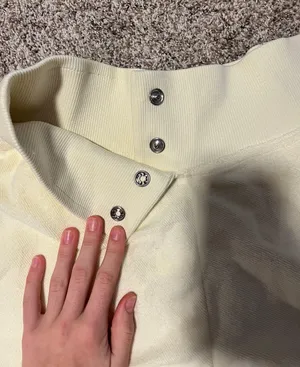 Nike Cream  Cloth Shorts thumbnail 3