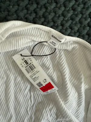 Garage Cropped Tie Front T-Shirt thumbnail 3