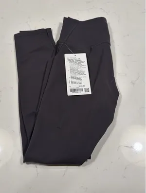Lululemon Wunder Train HR Tight 25” Pockets thumbnail 1