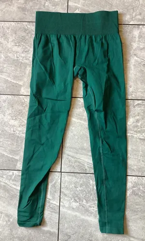 Halara NWOT Women Green Seamless High Waisted Full Length Yoga Gym Leggings M thumbnail 1