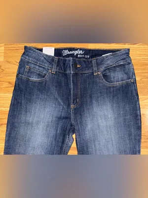Wrangler Bootcut Jeans Juniors Size 11 Length 32 Dark Wash Pockets Stretch NWT thumbnail 2