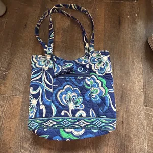 Vera Bradley Mediterranean Floral Quilted Cotton Tote Shoulder Bag Blue Green thumbnail 4