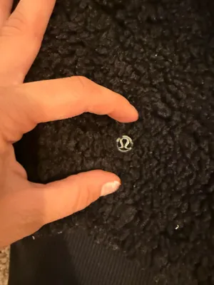 Black fluffy lululemon scuba halfzip cropped  thumbnail 3