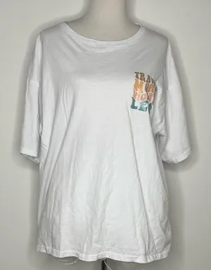 5/$25💜 SHEIN- White "Travel More Worry Less" Tee Shirt thumbnail 1