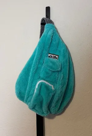 KAVU Rope Fleece‎ Sling Bag Green Crossbody Backpack Hiking thumbnail 1