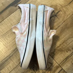Vans Women’s 8 Pink White Checker Off the Wall Slide-ons Slip-ons Sneaker Skater thumbnail 3