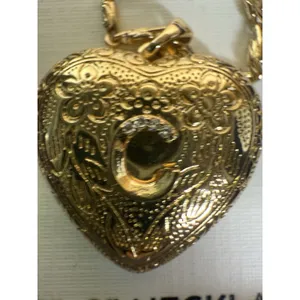 NIB House Of Harlow Cubic Zirconia Heart Locket "C" Initial Pendant Necklace thumbnail 5
