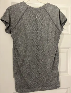Lululemon Swiftly Tech Short Sleeve Shirt thumbnail 3