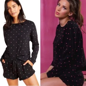 NWT Plush Fleece Lined Heart Lounge Set PJ Small‎ thumbnail 2