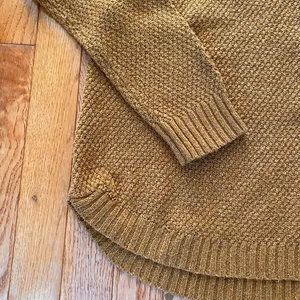 Carmel brown knit sweater Size M thumbnail 4