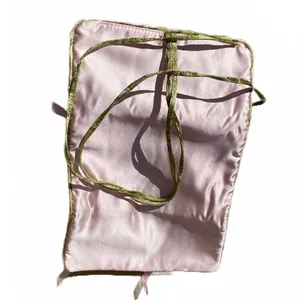 NWOT 3-Piece Travel Toiletry, Jewelry Roll & Makeup Bag Set, Pink & Light Green thumbnail 10
