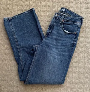 Old navy ultra high rise jeans thumbnail 1