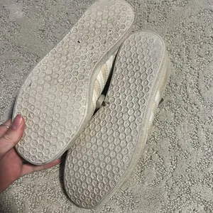 Gazelle adidas shoes thumbnail 3