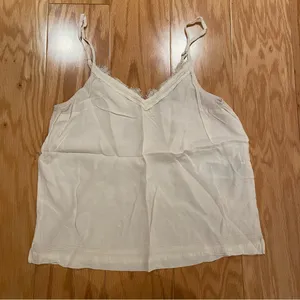 Abercrombie & Fitch White Lace Trim Camisole thumbnail 1