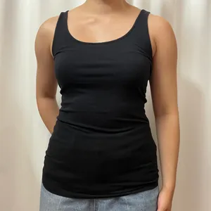 Basic Black Scoop Neck Minimalist Cotton Tank Top Size Small thumbnail 1