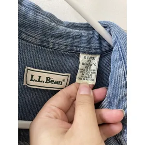 Vintage L.L. Bean Blue Denim Button Down Tank Top Sleeveless Shirt Women's XS thumbnail 4