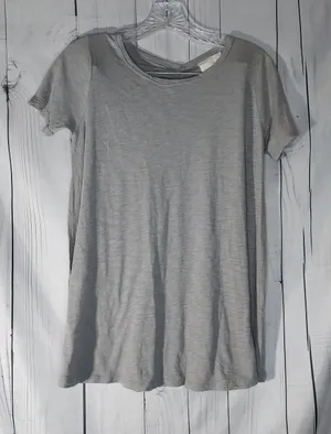 T.La Light Gray Short Sleeve Swing Casual Minimalist Athleisure Tee Tunic thumbnail 1